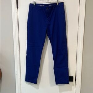 GAP Women's Straight Leg Pants in Blue